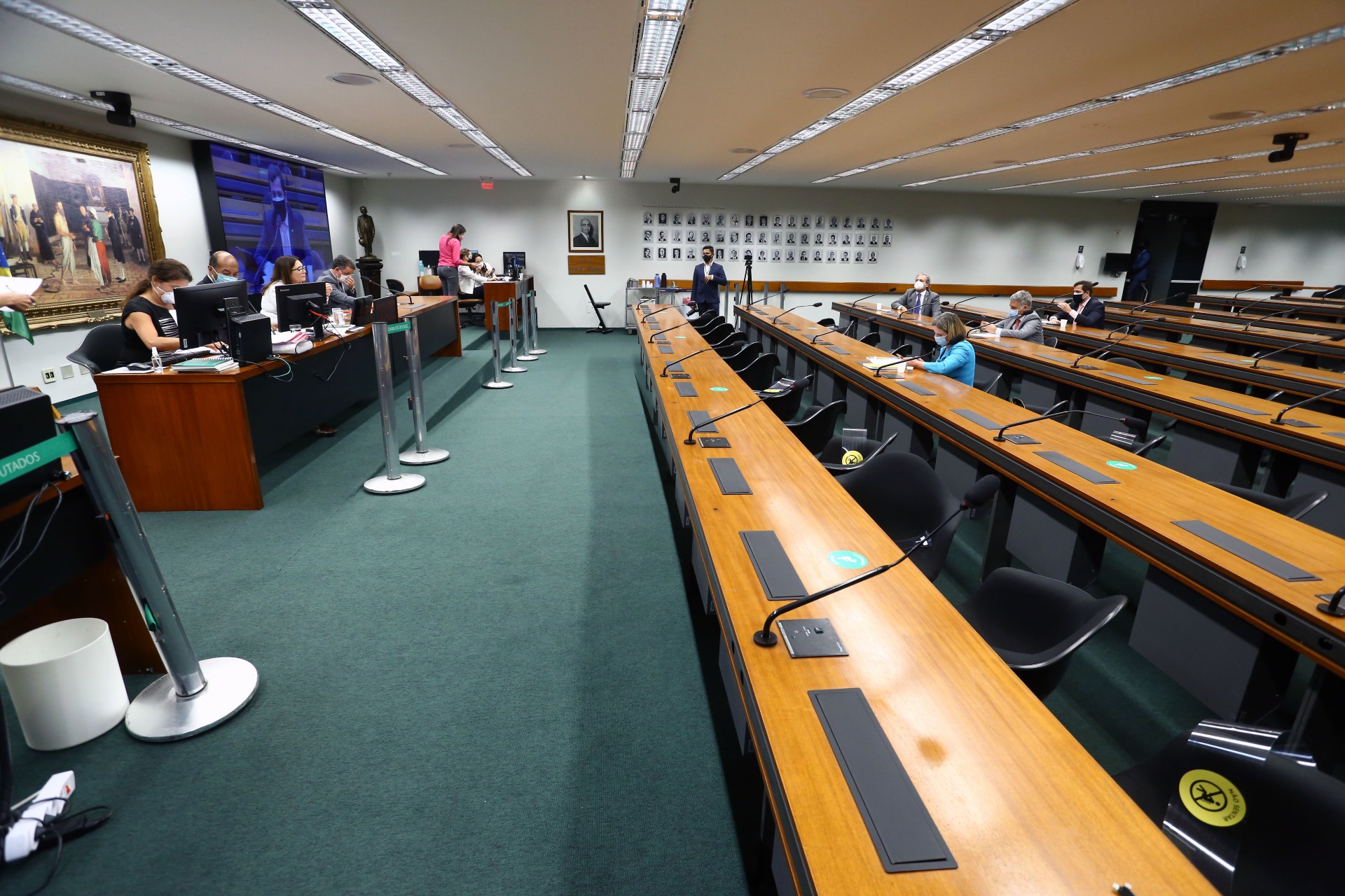 CCJ da Câmara rejeita urgência para proposta que altera composição do CNMP