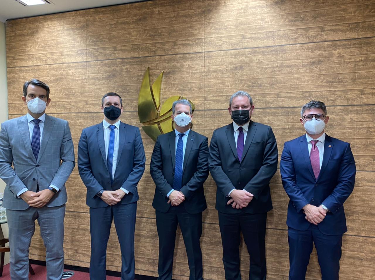 Membros da Conamp visitam ANPR