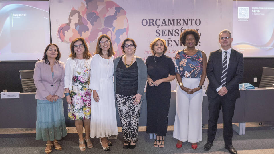 “Orçamento Sensível a Gênero”: diretoria da ANPR marca presença na abertura do seminário