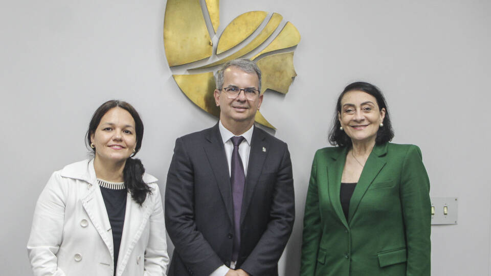 ANPR e Faculdade de Direito de Vitória conversam sobre parceria para os associados