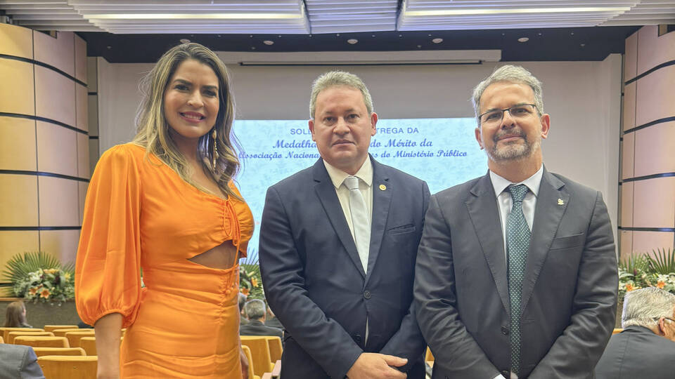 ANPR prestigia solenidade de homenagem da Conamp