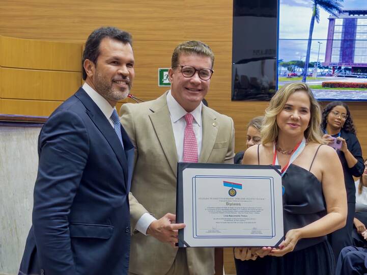 Procurador regional da República Lívia Tinôco recebe homenagem em Sergipe 