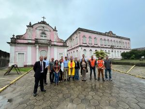 932d3b44-7b07-4211-8eef-0ad534429309