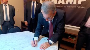 assinatura-convenio-02-site-anpr