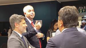 Camara-2409-5_original